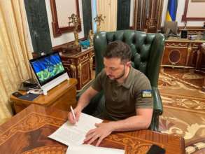 Зеленський підписав указ про дозвіл служити у Нацгвардії іноземцям/Фото: Офіс президента Іноземцям дозволили служити в Національній гвардії України – указ Президента
