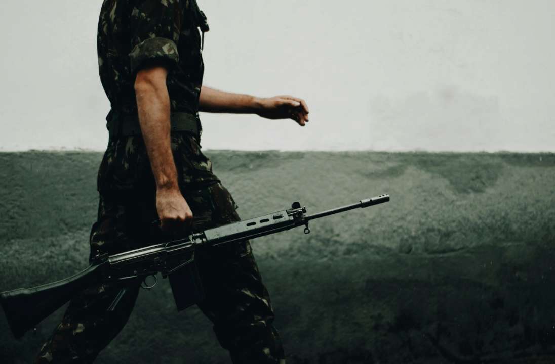 Військовий