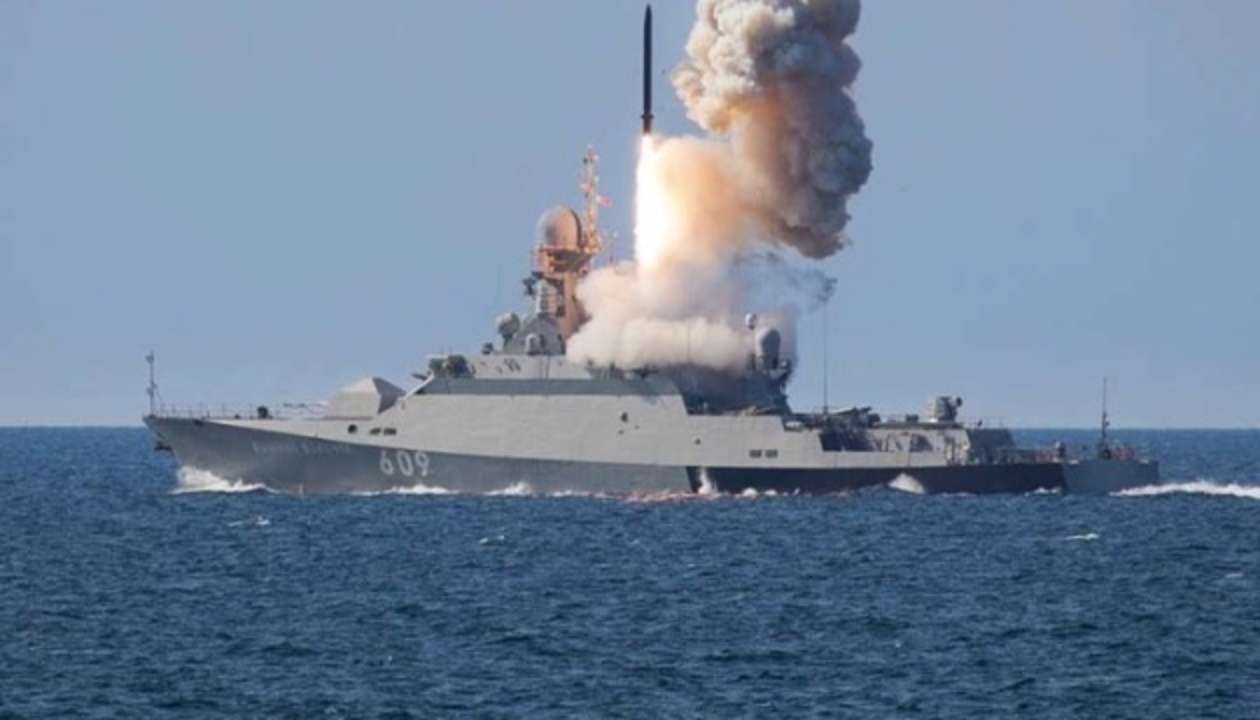 рф вывела четыре ракетоносителя в Черное и Средиземное море/Фото: ukrinform рф вывела четыре ракетоносителя в Черное и Средиземное море — ВМС