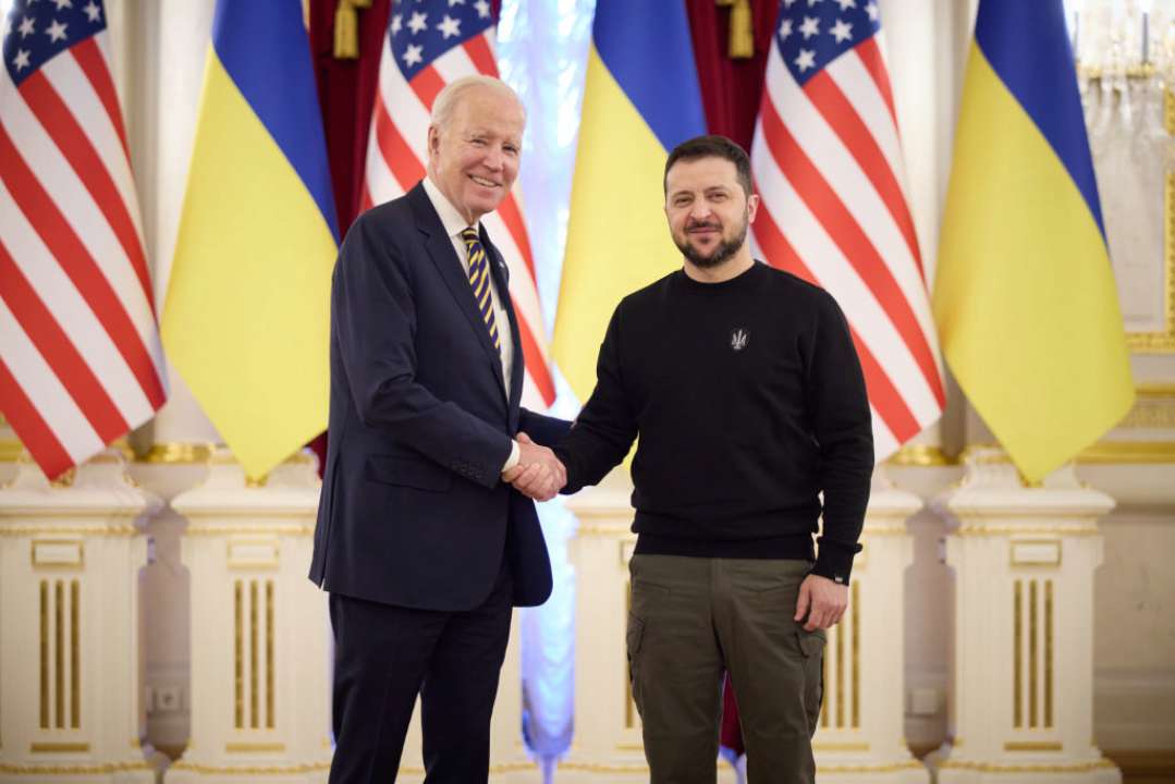 Зеленский призвал Байдена пригласить Украину в НАТО уже сейчас/Фото: Getty Images Зеленский призвал Байдена пригласить Украину в НАТО уже сейчас/Фото: Getty Images