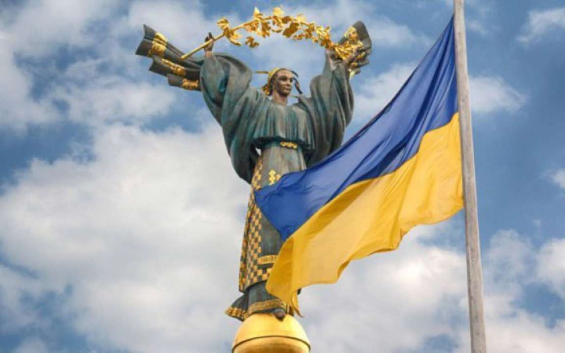 Ко дню независимости Украины: кто из украинцев получает одноразовую выплату