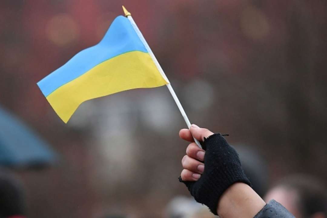ФОТО. Фейк! Українські військові використовують інтернет від Starlink на онлайн-казино