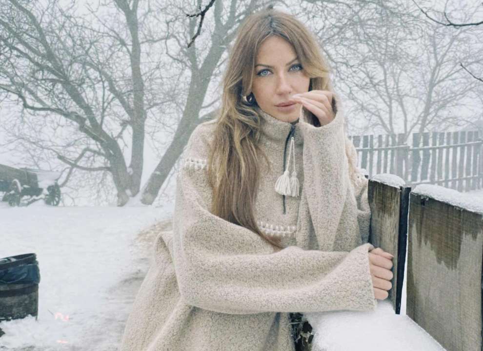 Леся Нікітюк продовжує інтригувати своїх шанувальників / Фото: instagram.com/lesia_nikituk Леся Нікітюк сяє після візиту до косметолога: нові фото інтригують шанувальників