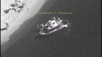 Ефектне знищення ворожого катера типу КС-701 "Тунець"/Фото: скрін відео ВМС України показали ефектне знищення ворожого катера типу КС-701 "Тунець". Відео