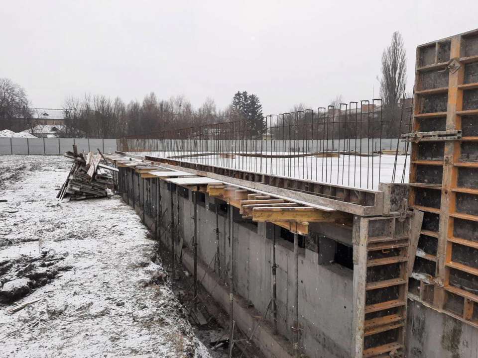 У Київській області зводять укриття від радіації для учнів ліцею / Фото: t.me/kyivoda