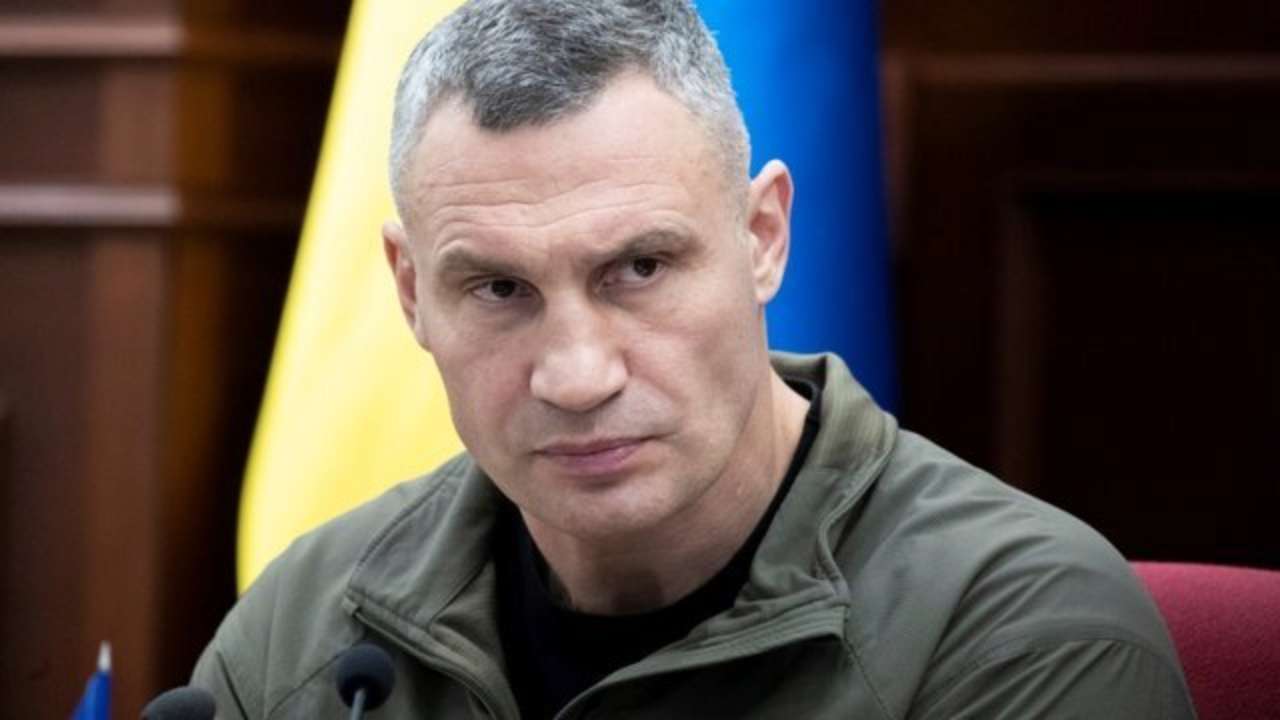 Кличко предлагает упростить процедуру обеспечения автомобилями людей с инвалидностью/Фото: kyivcity.gov.ua Кличко предлагает упростить процедуру обеспечения автомобилями людей с инвалидностью