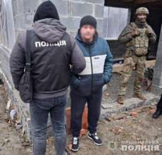 В Черкасской области ГБР совместно с ДВР Нацполиции сообщило о подозрении начальнику колонии/Фото: Нацполиция В Черкасской области ГБР совместно с ДВР Нацполиции сообщило о подозрении начальнику колонии/Фото: Нацполиция