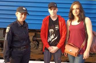 В Україну повернули підлітка, якого окупанти вивезли до Білорусі/Фото: Facebook/Автор: Поліція Чернігівської області Поліція