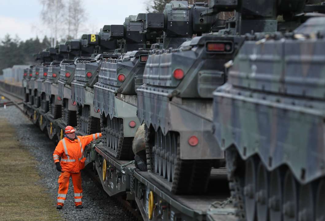 Литва передасть Україні ще 40 одиниць військової техніки/Фото: Sean Gallup/Getty Images Україна отримає від Литви 20 бронетранспортерів