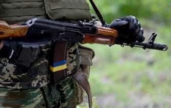 Понесет наказание за свой бесчеловечный поступок: в Днепре военный расстрелял на заправке собаку/Фото: Getty Images В Днепре военный расстрелял на заправке собаку с щенками