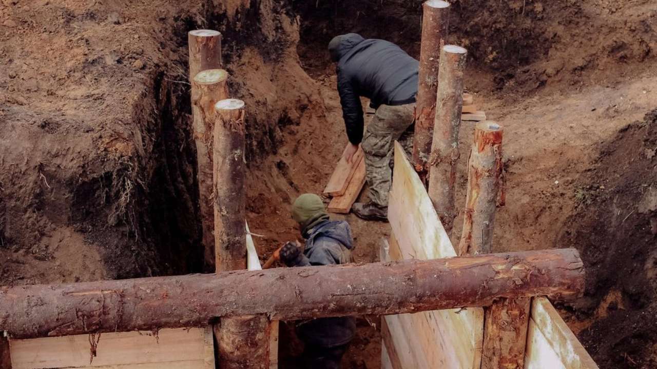 У межах антикорупційних заходів ХОВА додатково перевірить підрядників будівництва фортифікаційних споруд/Фото: Віктор Микита Facebook У межах антикорупційних заходів ХОВА додатково перевірить підрядників будівництва фортифікаційних споруд/Фото: Віктор Микита Facebook