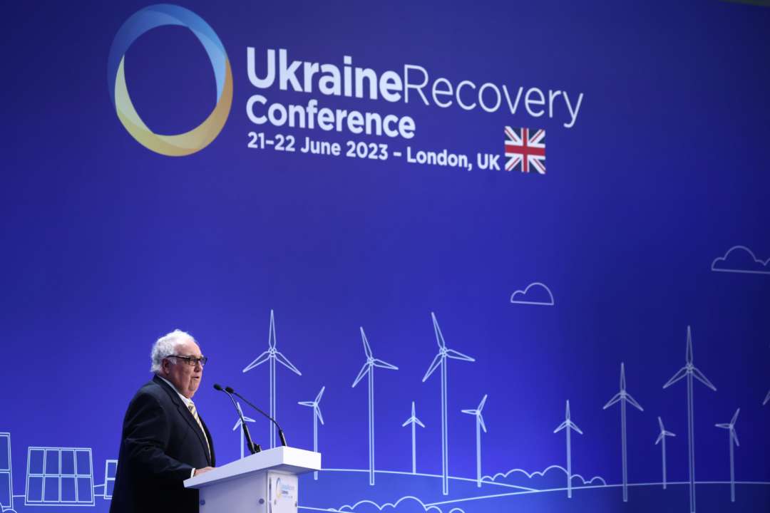 Говард Грэм Баффет / Фото: gettyimages Говард Грэм Баффет посетил украинскую границу и обсудил усиление ее защиты
