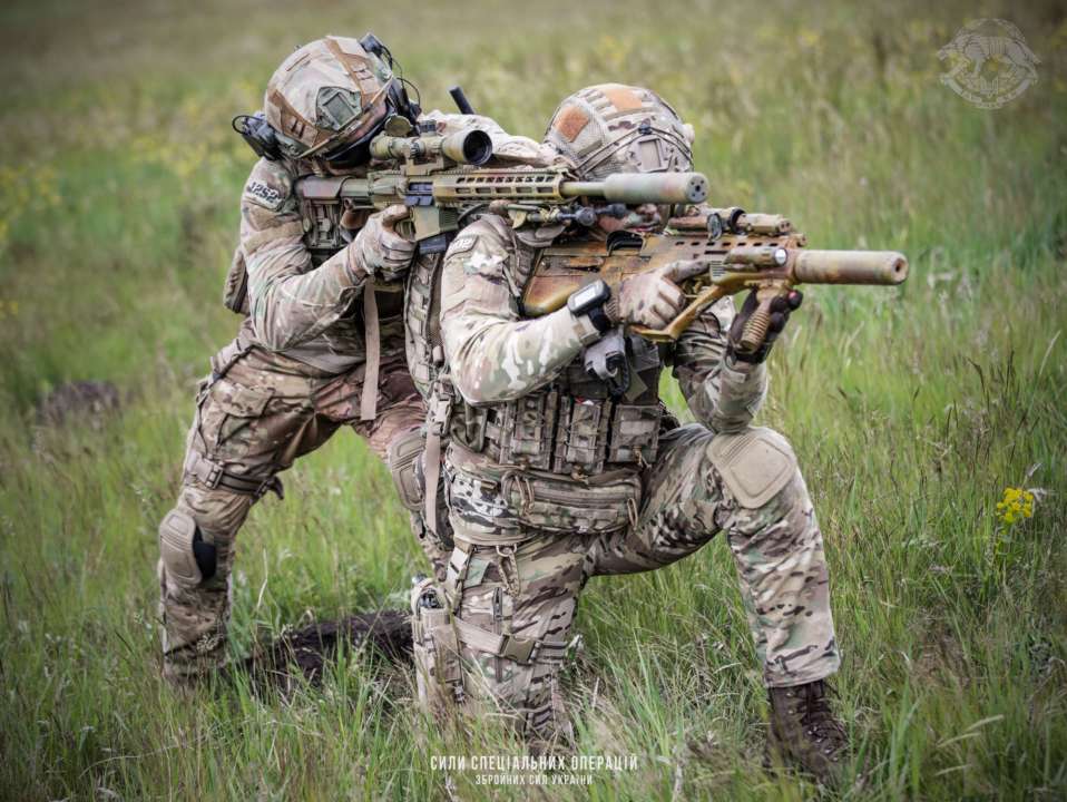 На Донбасі бойовики поранили двох військових та цивільного/Фото: ЗСУ На Донбасі російські найманці поранили двох українських бійців та цивільного