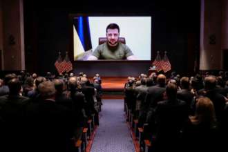 Формат компромісів з Росією буде вирішувати народ/Фото: Getty Images Формат компромісів з Росією буде вирішувати народ