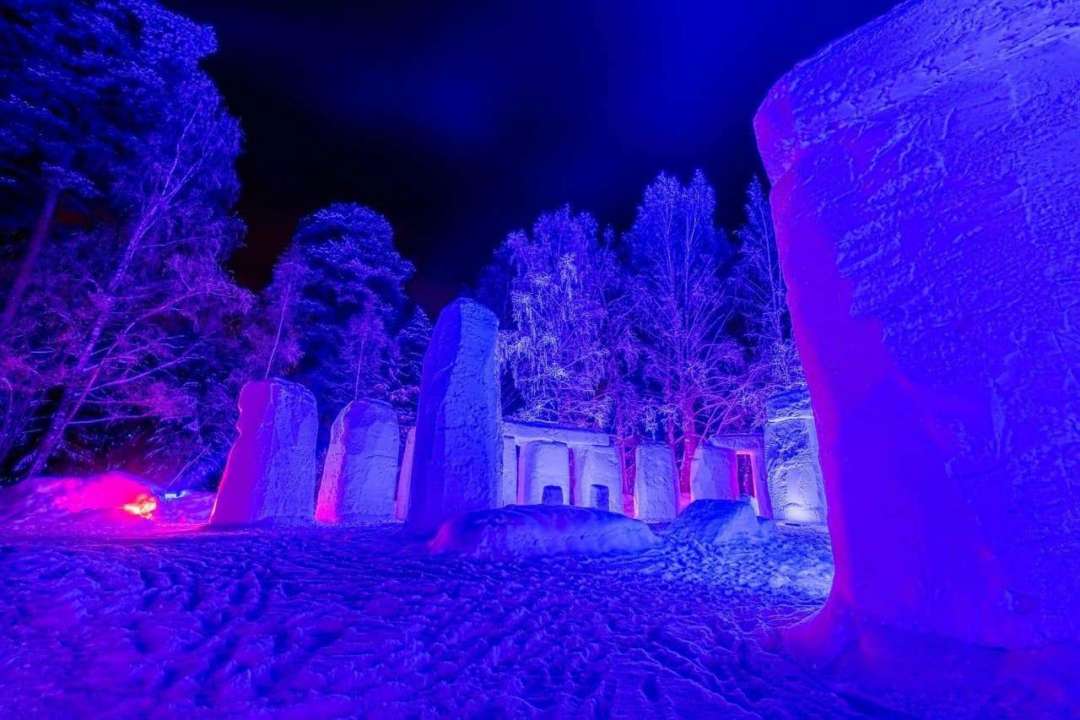 У Фінляндії з'явився свій Стоунхендж/Фото: Twitter В одній із країн Скандинавії створили точну копію Стоунхенджа – фото загадкового об'єкту