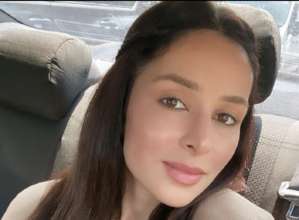 Огневич ездит на концерты на обстрелянном оккупантами авто/Фото: instagram.com/zlata.ognevich/ Огневич ездит на концерты на обстрелянном оккупантами авто