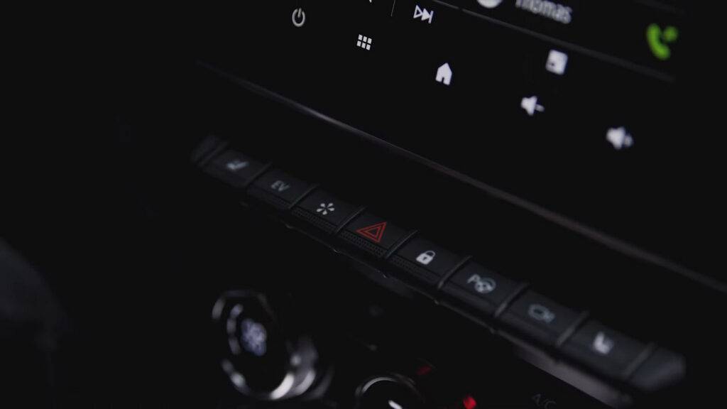 Фото: Mitsubishi Mitsubishi Colt возвращается на европейский рынок в качестве клона популярного французского хэтчбека