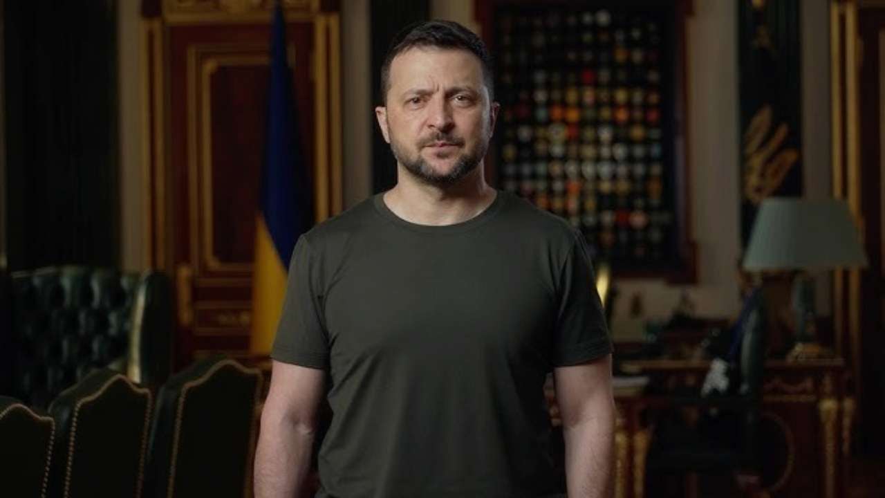 рф збирає ще одне угруповання військ біля нашого кордону і готується до спроби наступу - Зеленський