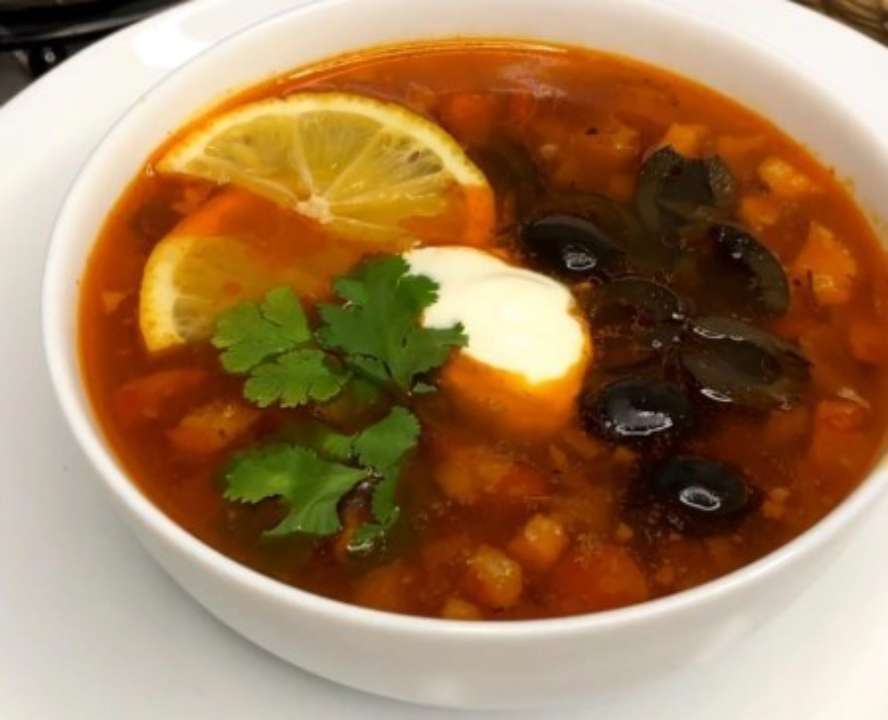 Сборная мясная солянка