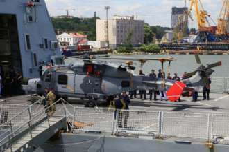 Фото: dumskaya.net В одеський порт зайшли два кораблі НАТО