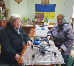 Две пенсионерки приобрели два дрона-камикадзе для 10 отдельной горно-штурмовой бригады "Эдельвейс" Две пенсионерки приобрели два дрона-камикадзе для 10 отдельной горно-штурмовой бригады "Эдельвейс"