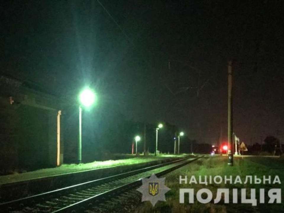 vn.npu.gov.ua У Винницкой области поезд переехал несовершеннолетнюю девушку
