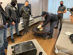 Киевский адвокат оказался мошенником / Фото: ГБР Киевский адвокат оказался мошенником / Фото: ГБР