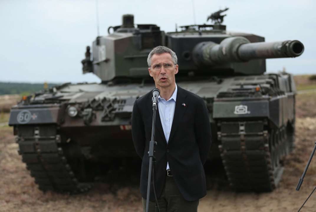 В НАТО рассказали, передадут ли Украине Abrams и Leopard/Фото: Sean Gallup/Getty Images Генсек НАТО ответил, получит ли Украина американские танки Abrams и немецкие Leopard