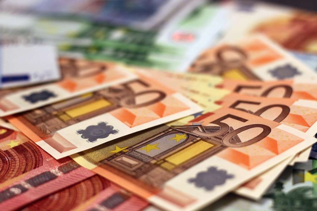 Курс валют на 11 мая / Фото: Pixabay Евро движется вниз: курс валют на 11 мая