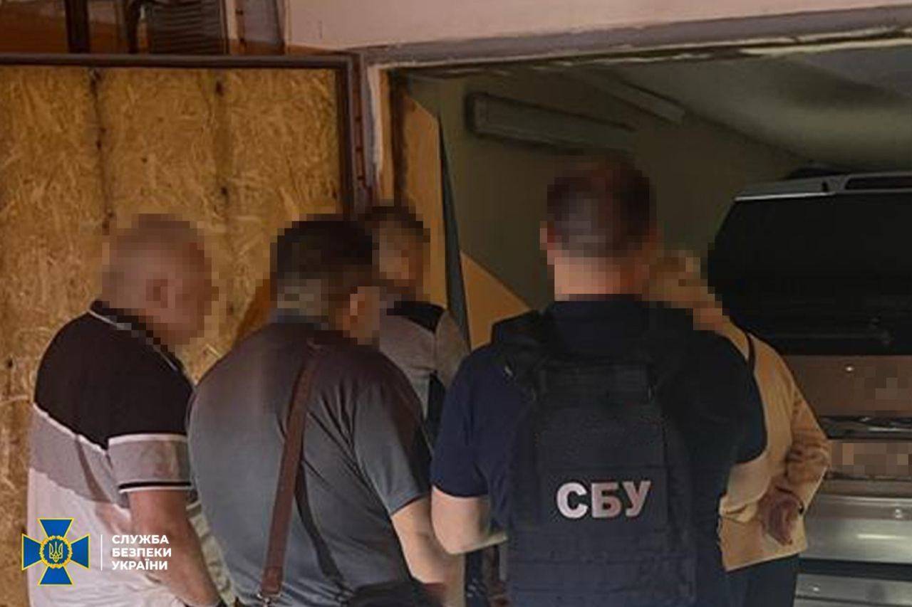СБУ та НАБУ викрили на хабарі суддю із Київщини/Фото: СБУ СБУ та НАБУ викрили на хабарі суддю із Київщини/Фото: СБУ