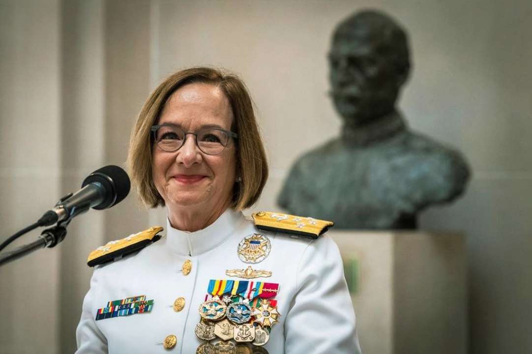 Военно-морские силы США впервые возглавила женщина/Фото: defensenews Военно-морские силы США впервые возглавила женщина: что о ней известно