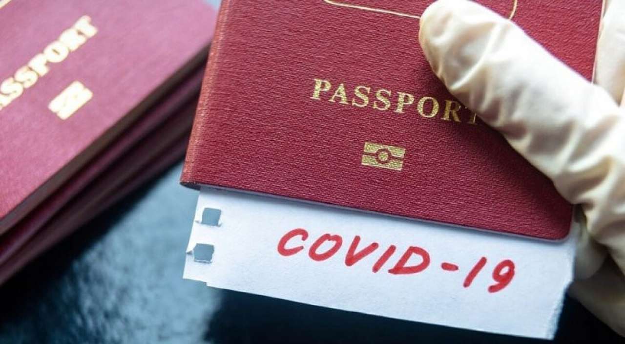 Европа не будет пускать иностранцев без вакцинации от Covid - Зеленский