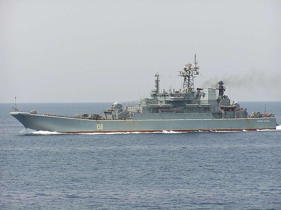 БДК "Цезарь Куников"
