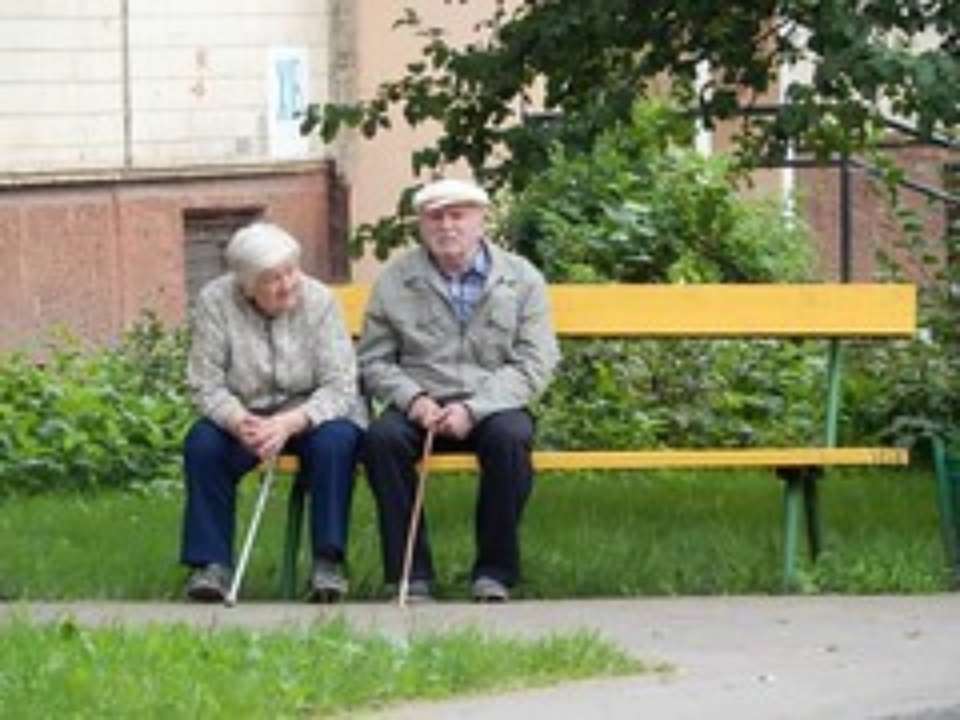 Як "купити" страховий стаж для отримання вищої пенсії у майбутньому: алгоритм дій