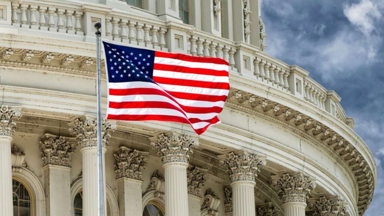 Группа конгрессменов призвала Пентагон разрешить Украине бить американским оружием по России/Фото: shutterstock.com Группа конгрессменов призвала Пентагон разрешить Украине бить американским оружием по рф