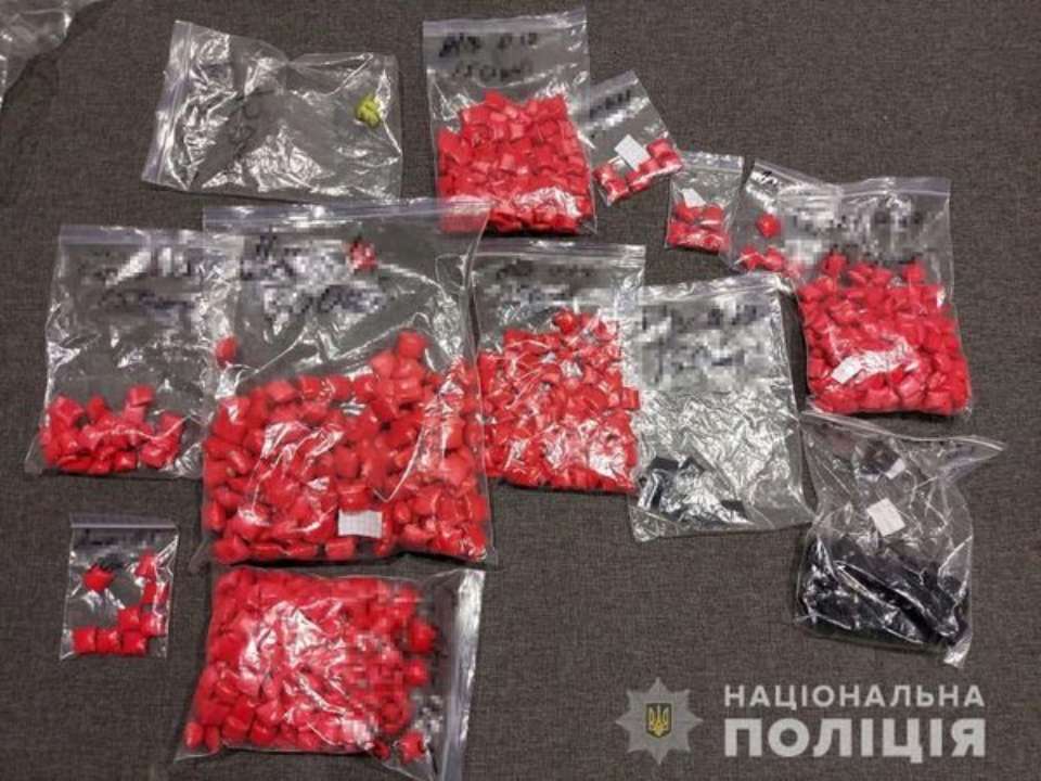Аж 804 "закладки". Поліція затримала наркозбувачів міста Павлодар