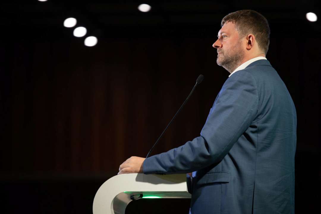 Александр Корниенко больше не глава партии "Слуга народа": нардеп назвал причину