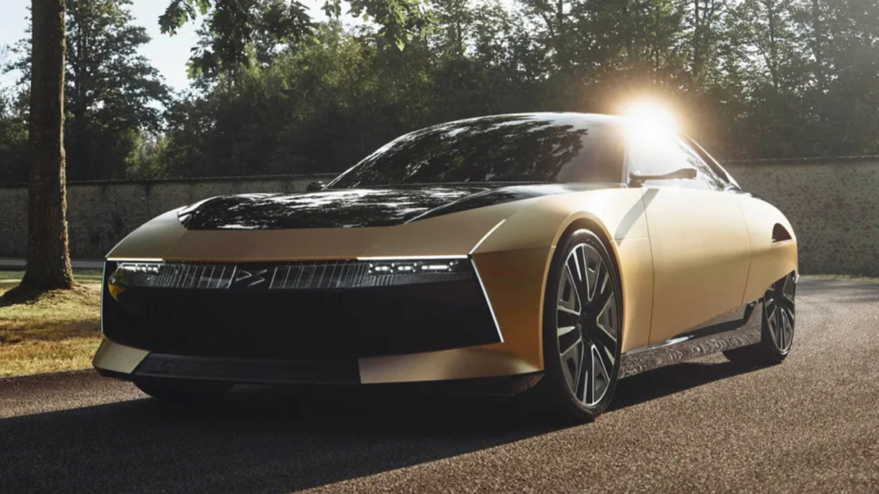 Citroën представила пройнятий духом сімдесятих DS SM Tribute