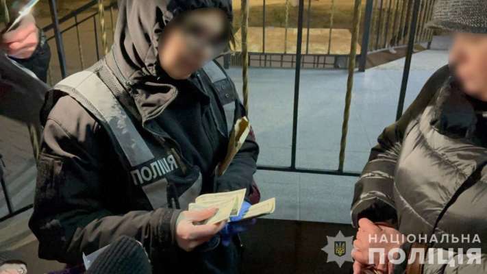 Фото: UA_National_Police Нацполіція затримала за хабарництво посадовицю Центральної МСЕК