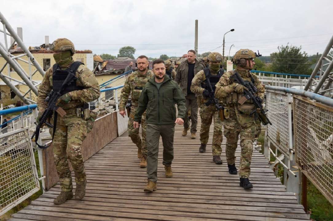 В Україні скасували осінній призов до армії/Фото: facebook.com/president.gov.ua В Україні скасували осінній призов до армії