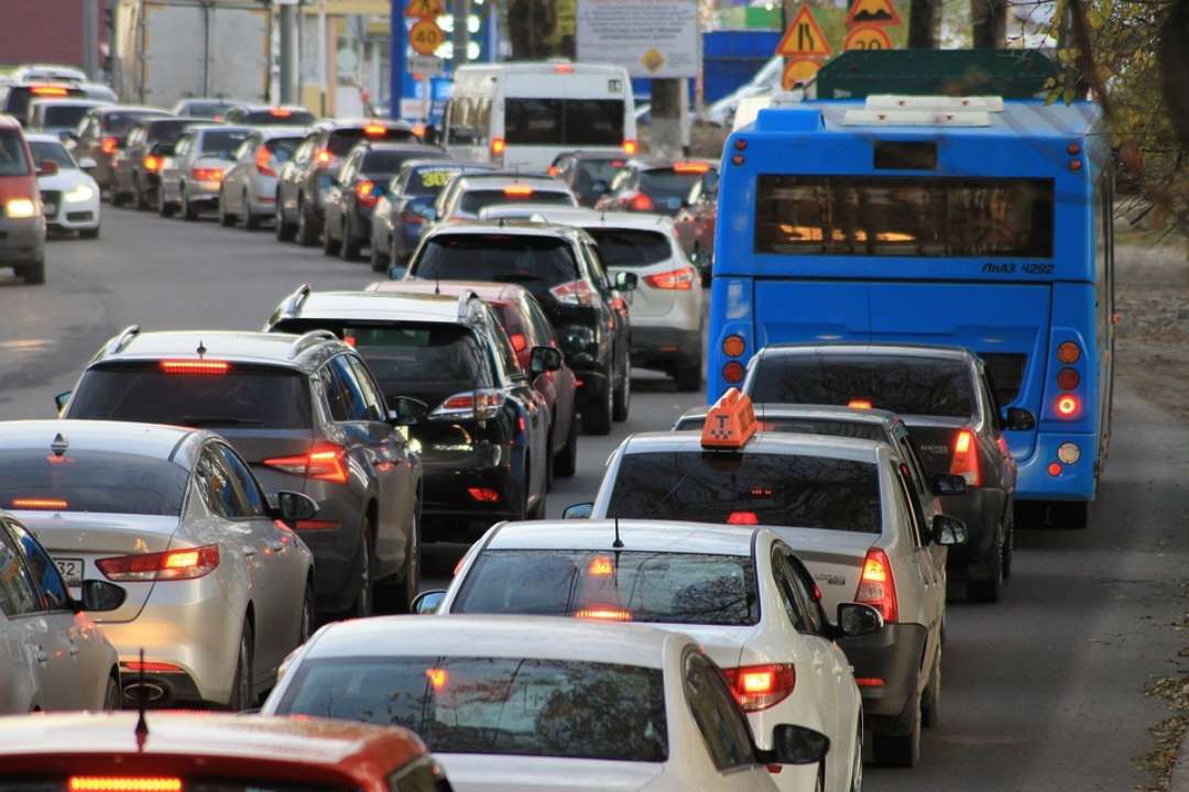 Порушників на дорогах будуть «ловити» автомобілі-фантоми