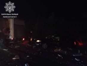 На объездной Львова произошло масштабное ДТП/Фото: патрульная полиция На объездной Львова произошло масштабное ДТП/Фото: патрульная полиция