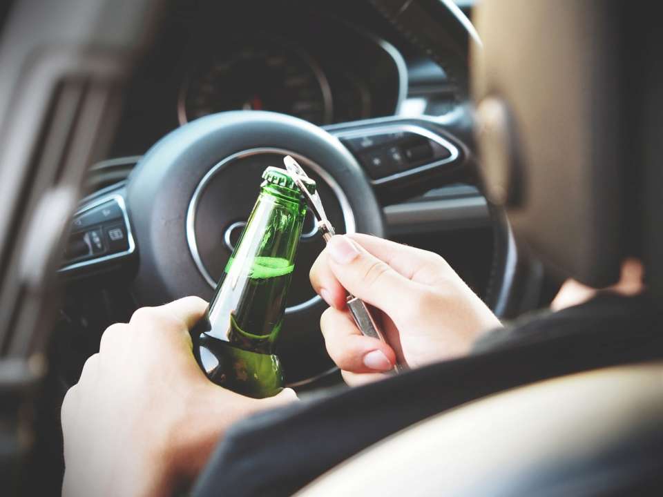 У нетверезих водіїв відбиратимуть авто на потреби армії