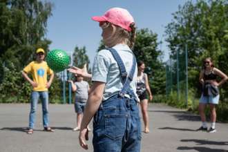 В Украине увеличилось количество детей, пострадавших из-за вооруженной агрессии рф/Фото: Alexey Furman/Getty Images В Украине детей-жертв российской агрессии стало больше: новые преступления оккупантов