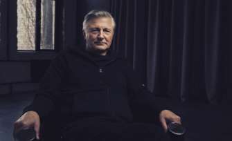 Актор Стас Боклан розповів, що окупанти вбили його колег та знищили квартиру у Маріуполі/Фото: Instagram Актор Стас Боклан розповів, що окупанти вбили його колег та знищили квартиру у Маріуполі/Фото: Instagram