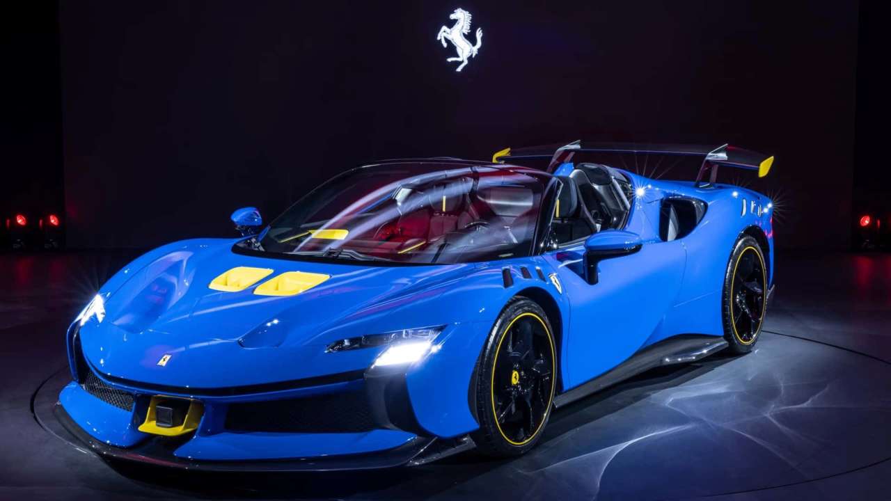 Ferrari представила SF90 XX в кузове купе и кабриолет/Фото: Ferrari Ferrari SF90 XX Spider