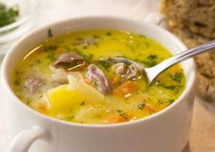 Всегда актуальная классика: рецепт куриного супа с картофелем и пряностями/Фото: Pinterest Для холодного времени года: готовим куриный суп с картофелем и пряностями