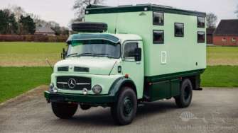Фото: Postwarclassic.com У Німеччині продають казковий 50-літній кемпер Mercedes. Фото