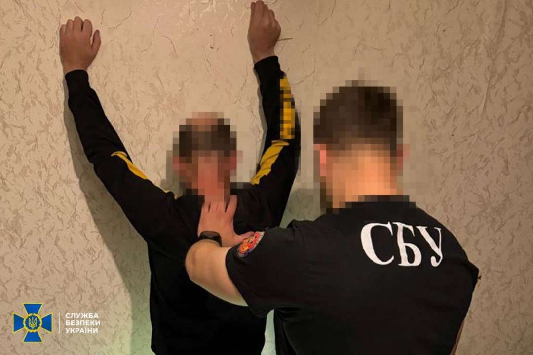 Затримані поплічники фсб, які готували теракти / Фото: t.me/SBUkr Затримані поплічники фсб, які готували теракти / Фото: t.me/SBUkr