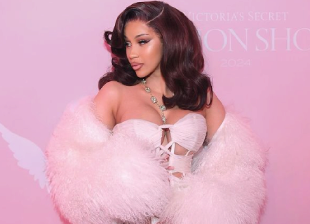 Cardi B поддержала Камалу Харрис